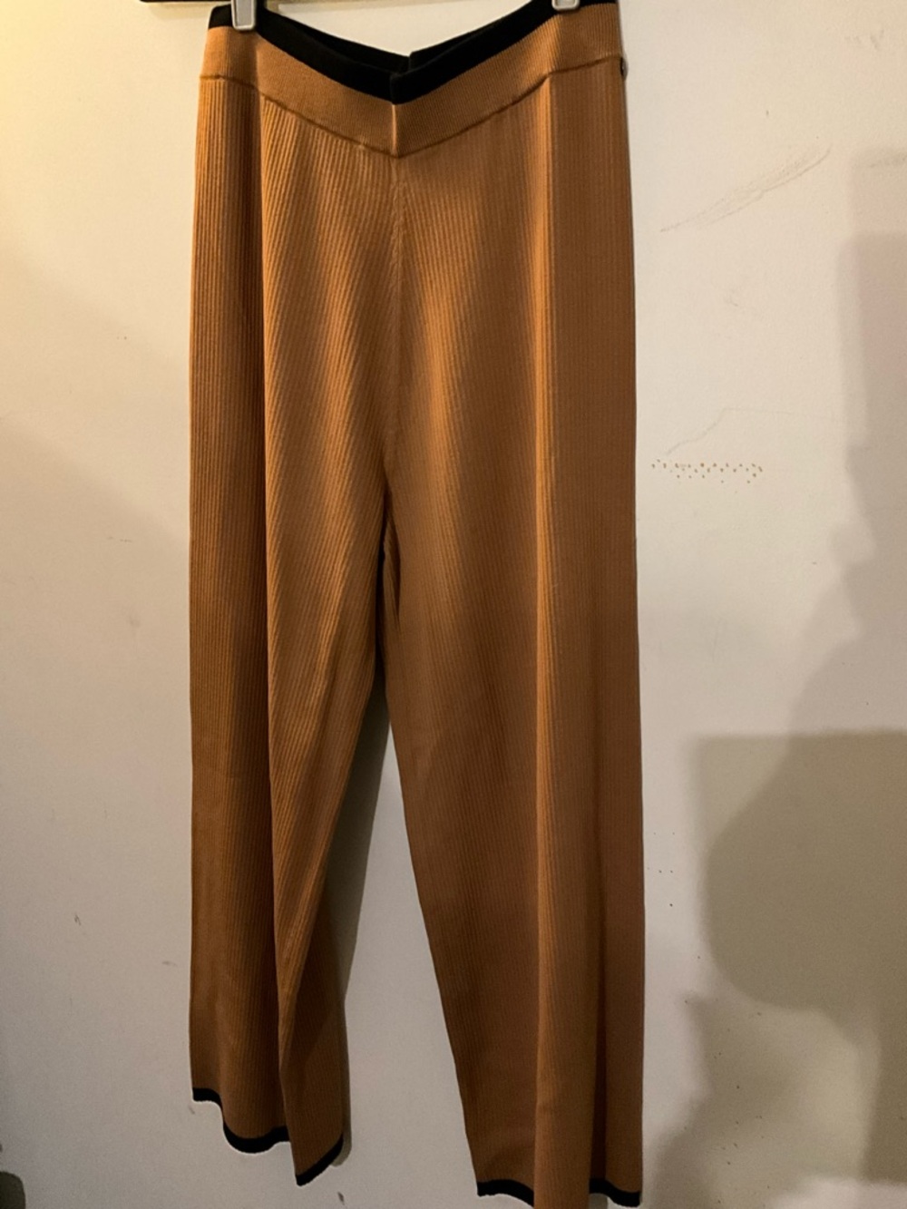 Scotch & Soda Wide Leg Ribbed Pants in Camel with Black Trim